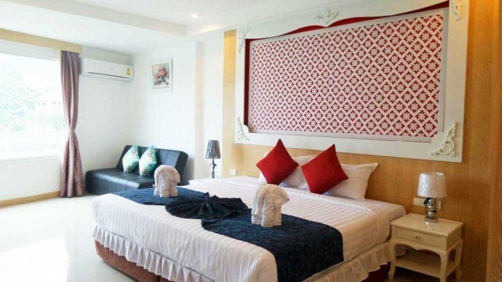 Triple Three Patong Hotel Ngoại thất bức ảnh