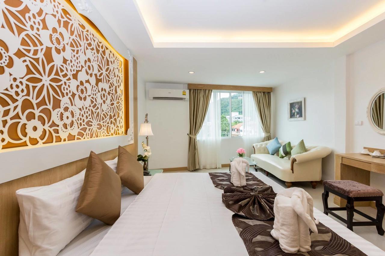 Triple Three Patong Hotel Ngoại thất bức ảnh